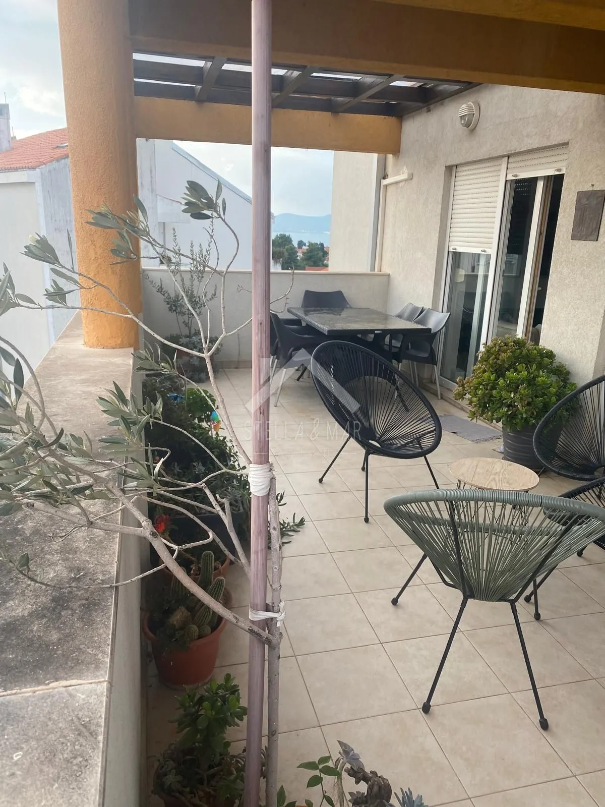 stan sa tri spavaće sobe, namješten, pogled - petrići, zadar - slika 19
