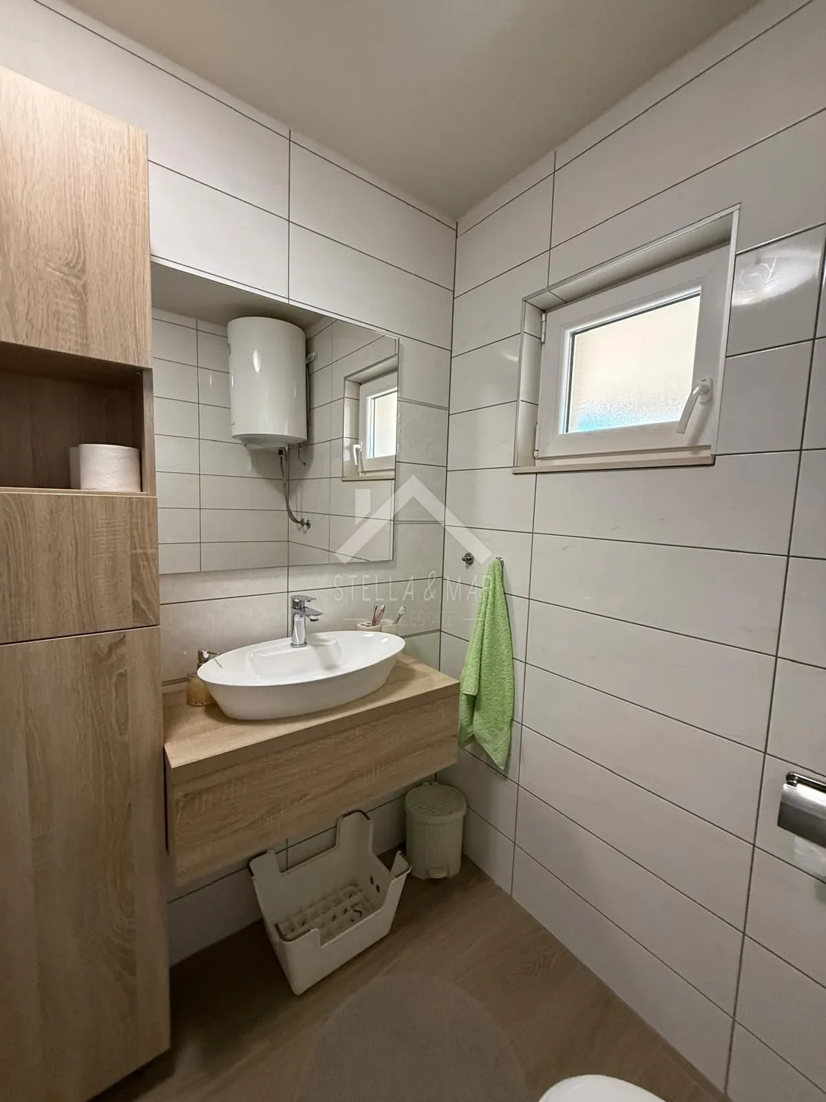 kuća sa 5 apartmana, miran predio - vir - slika 10