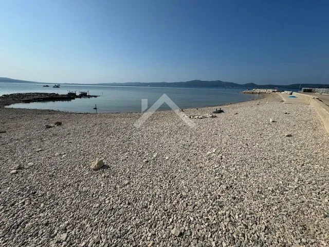 dvosoban apartman prvi red do mora - sukošan - slika 5