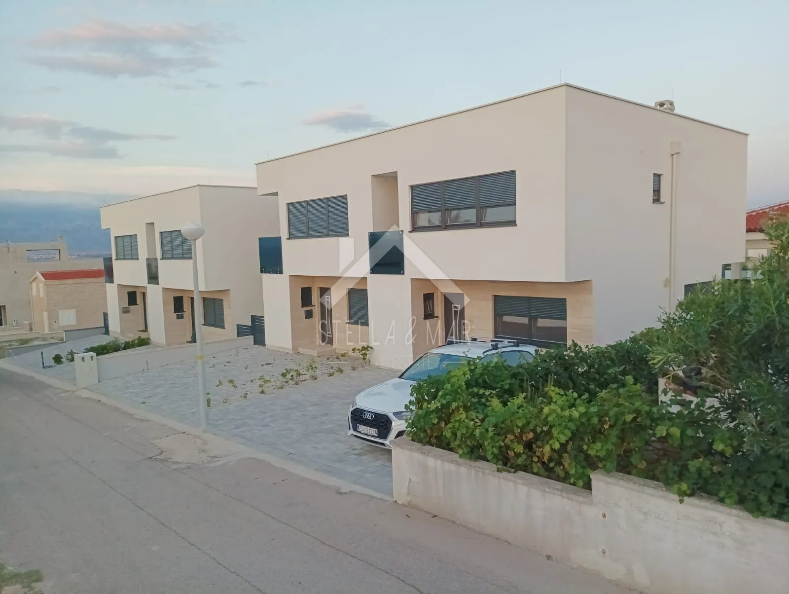 prekrasna kuća u nizu, pogled na more - vir - slika 5