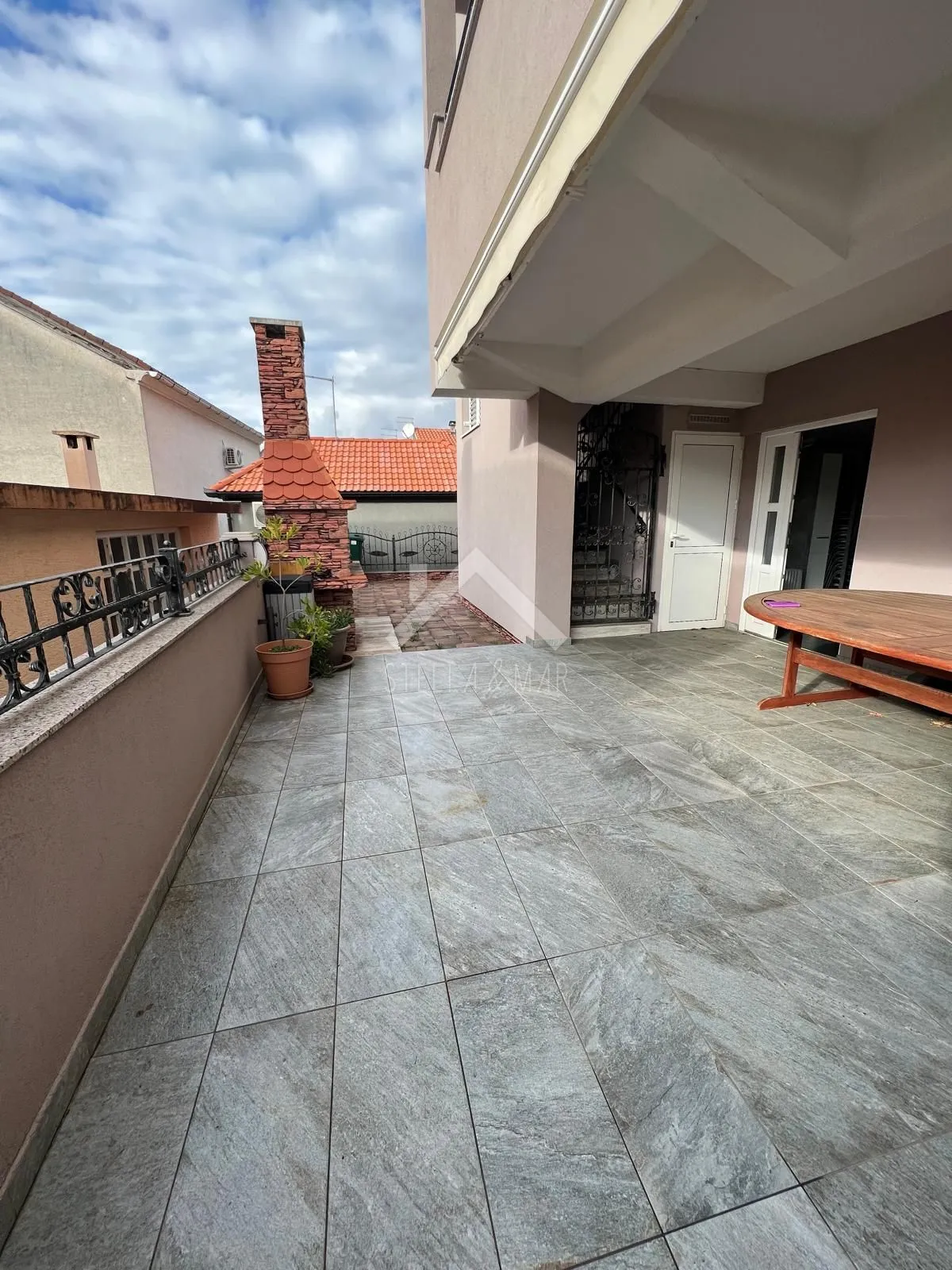 kuća sa 3 stana, 180m do mora - vrsi mulo - slika 37