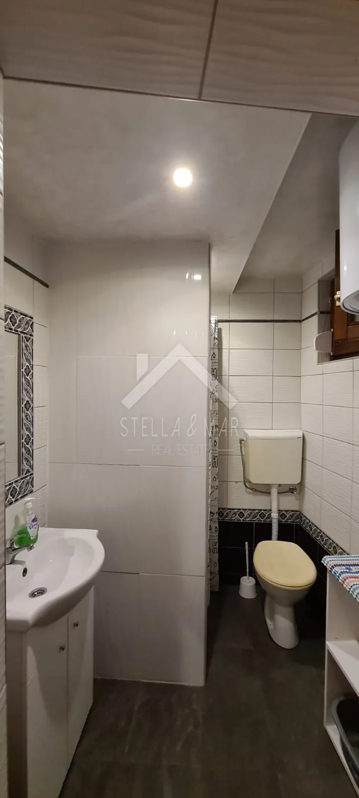 prekrasna kuća sa 4 stana, blizina centra - vir - slika 26