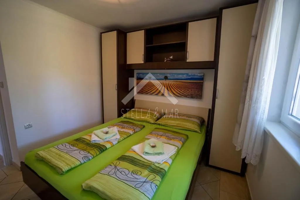 samostojeća kuća sa 5 apartmana - vir - slika 26