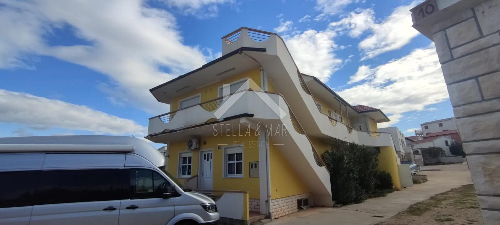 kuća sa 7 apartmana, prekrasan pogled, 30m do plaže - vir - slika 3