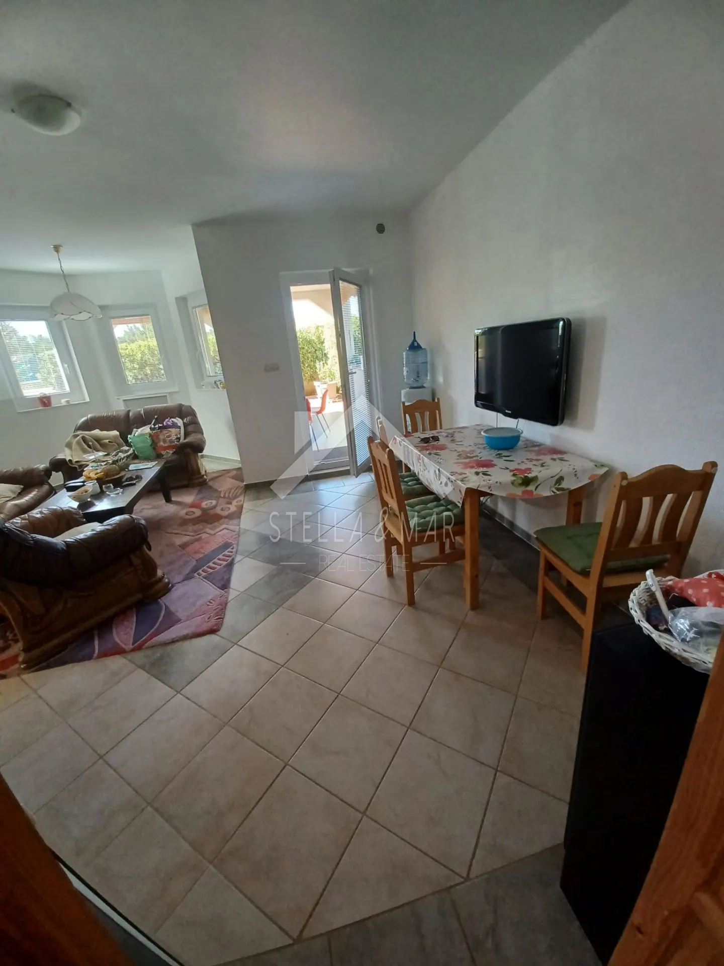 kuća sa tri apartmana - vir - slika 17