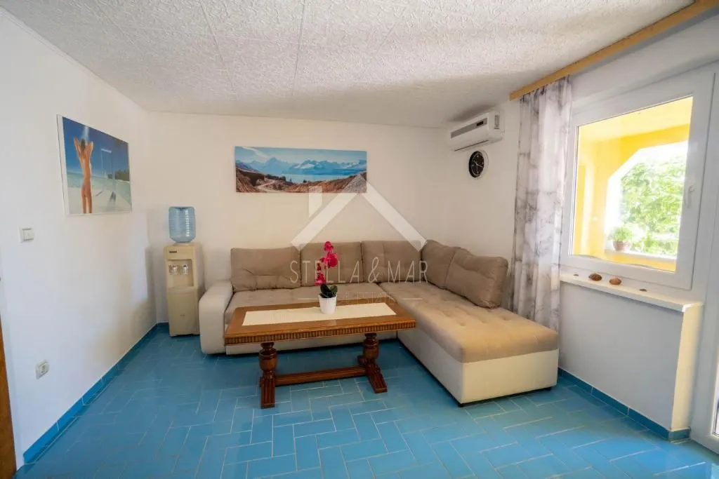 samostojeća kuća sa 5 apartmana - vir - slika 13