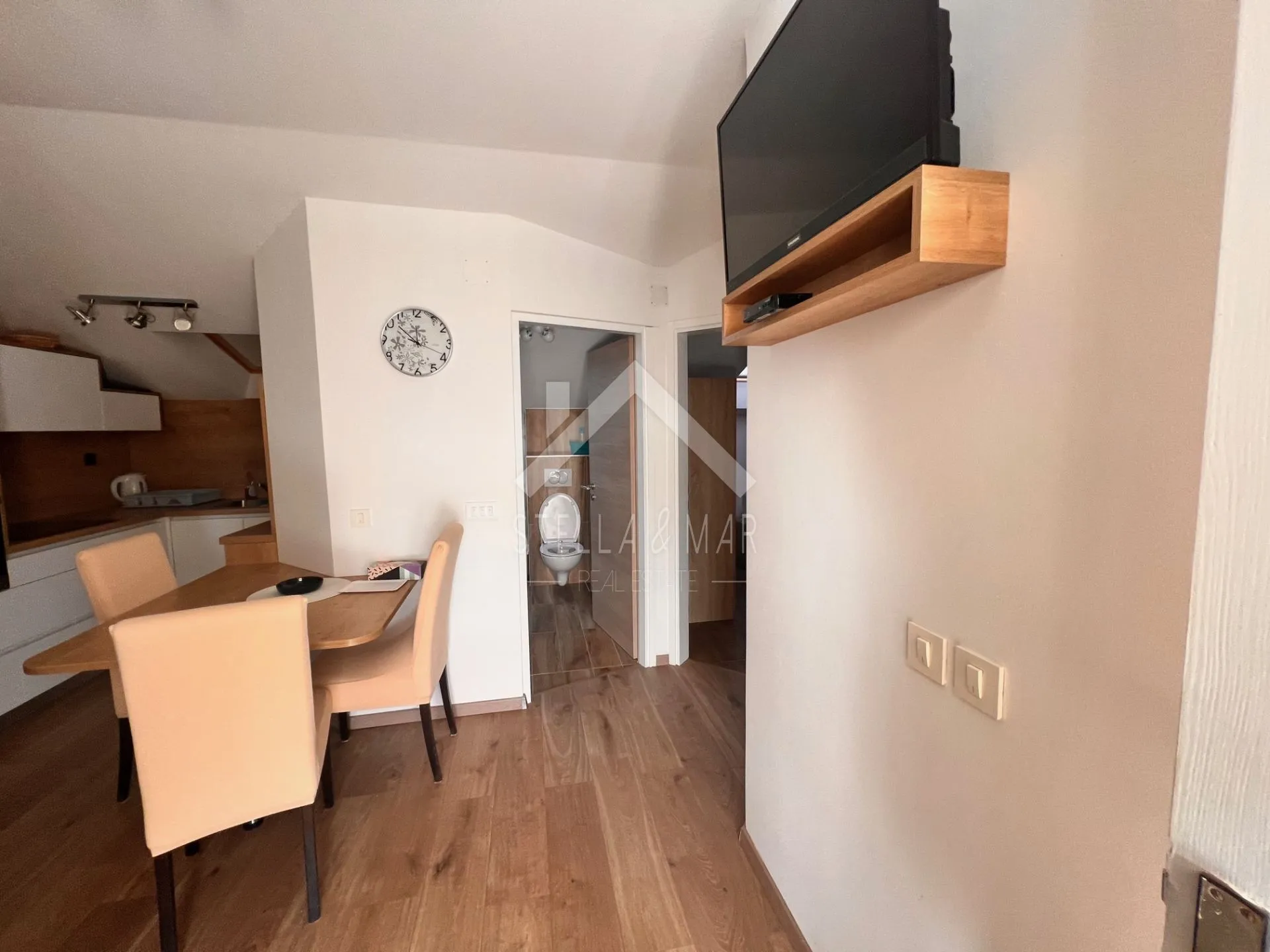 dvojna kuća sa 3 apartman u centru vira - vir - slika 6