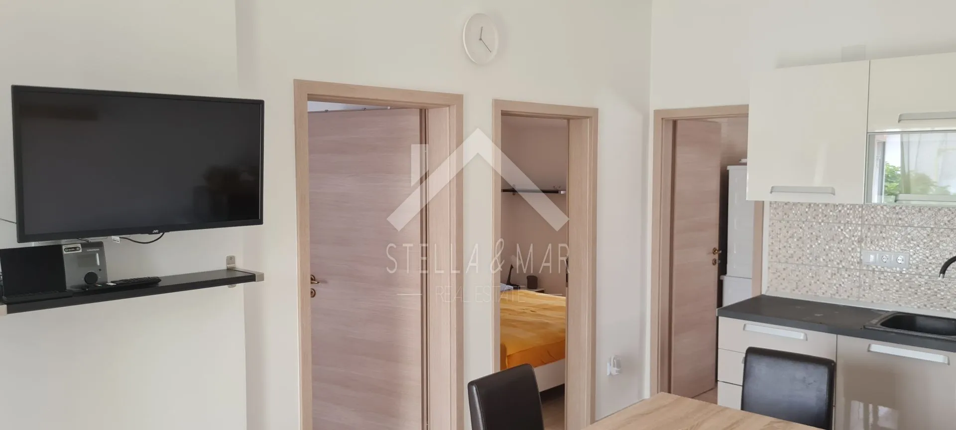 kuća sa 4 apartmana, južna strana - vir - slika 16