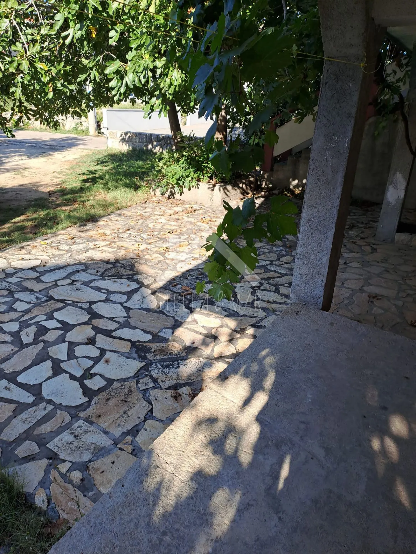 kuća u centru otoka vira - vir - slika 6