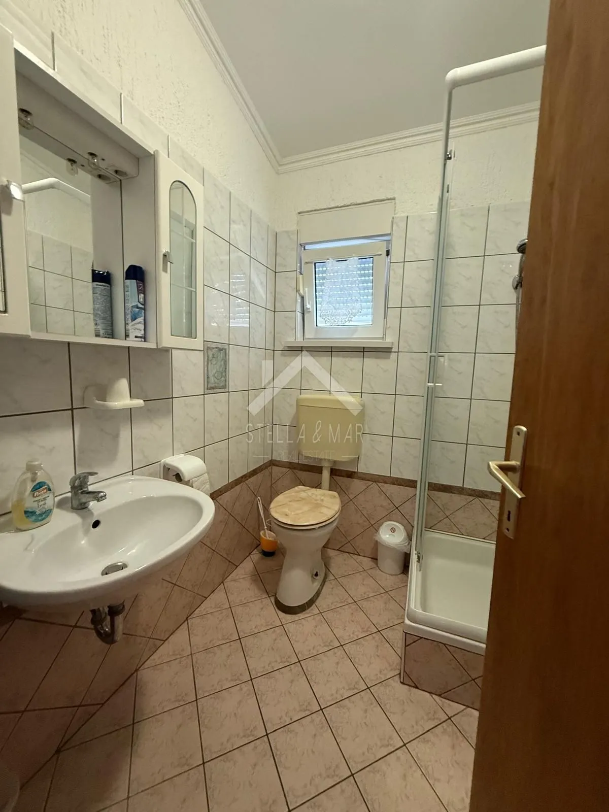 apartmanska kuća 20m do mora - vir - slika 23