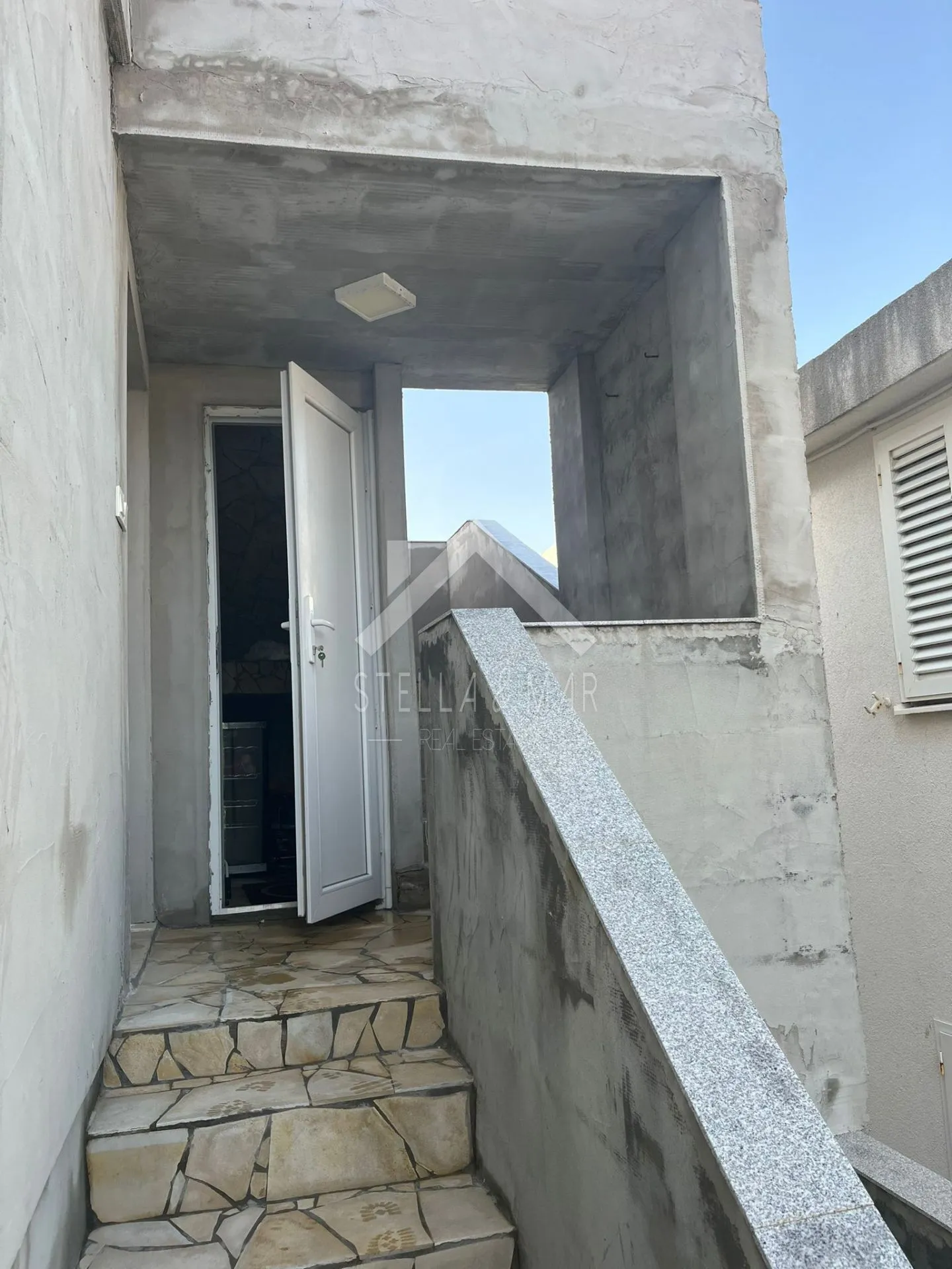 dvojna kuća sa dva stana - vir - slika 28