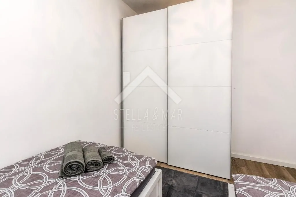 vila sa bazenom, dva apartmana - vir - slika 15