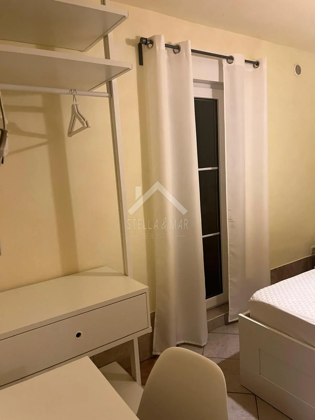 kuća sa 4 apartmana, neposredna blizina mora - vir - slika 46