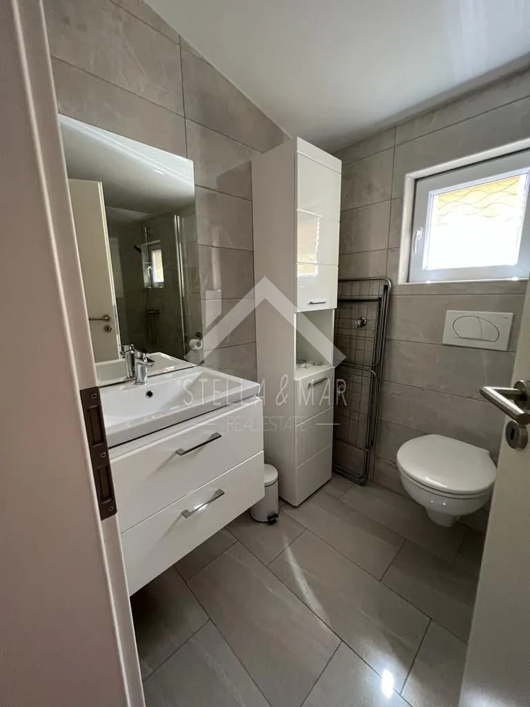 kuća sa dva apartmana - vir - slika 26