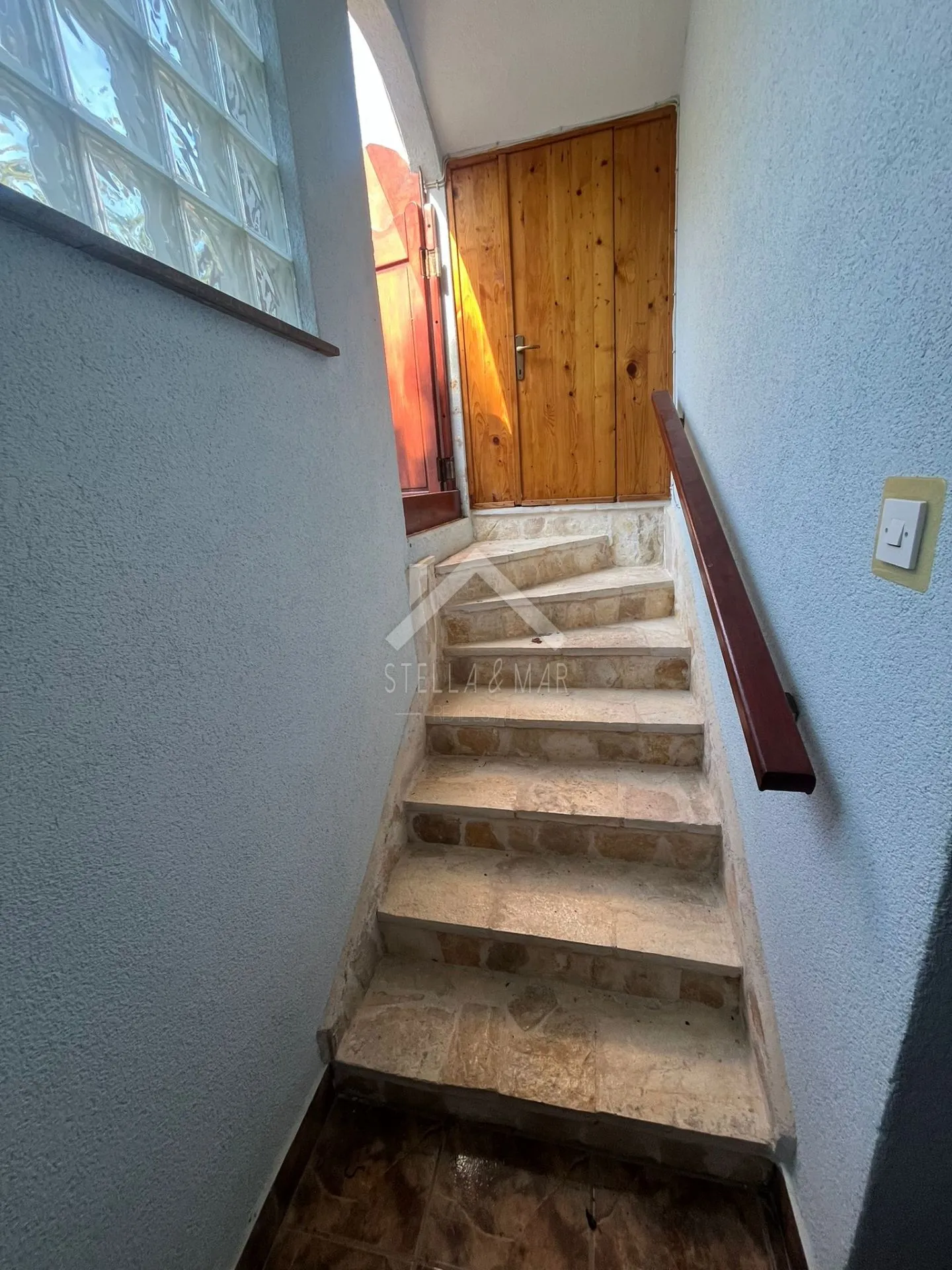top lokacija! kuća sa 5 apartmana, centar - vir - slika 28