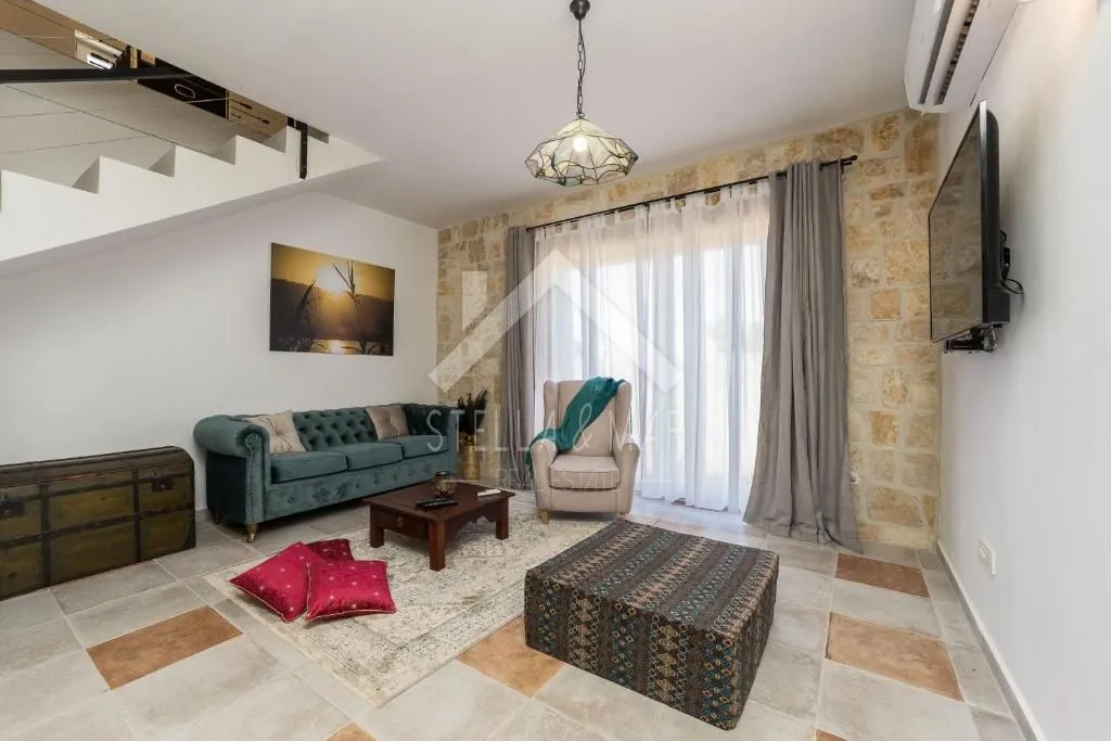 vila sa bazenom - zaton - slika 7