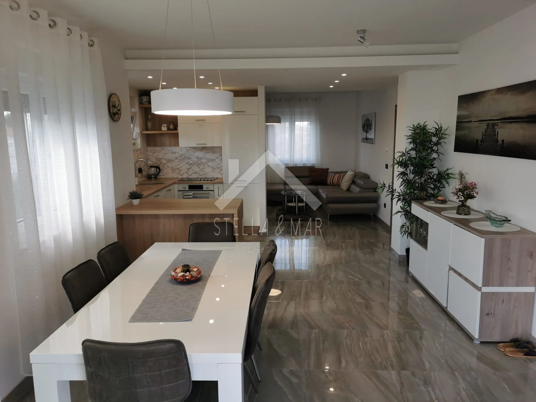 penthouse sa pogledom na more centar- vir - slika 8