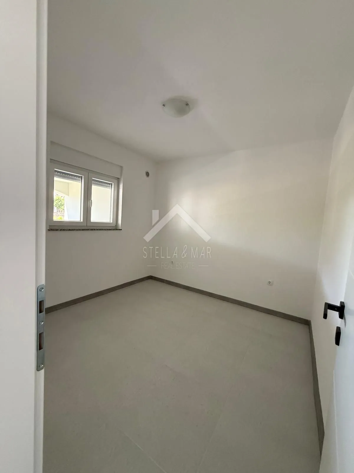 prizemlje kuće sa prostranom terasom, 80m do mora - vir - slika 5