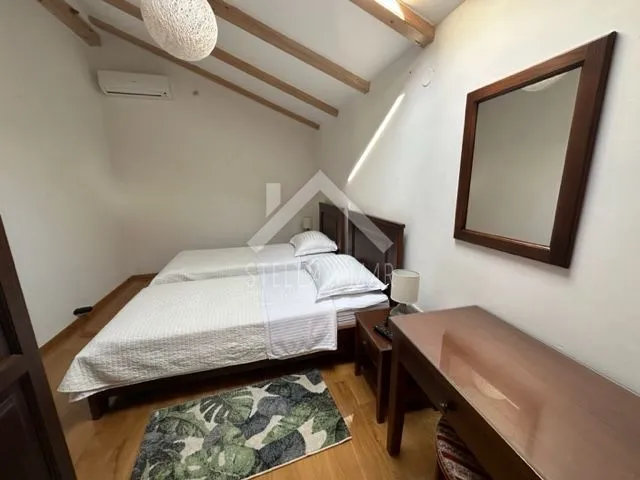 kuća sa bazenom - debeljak, sukošan - slika 15