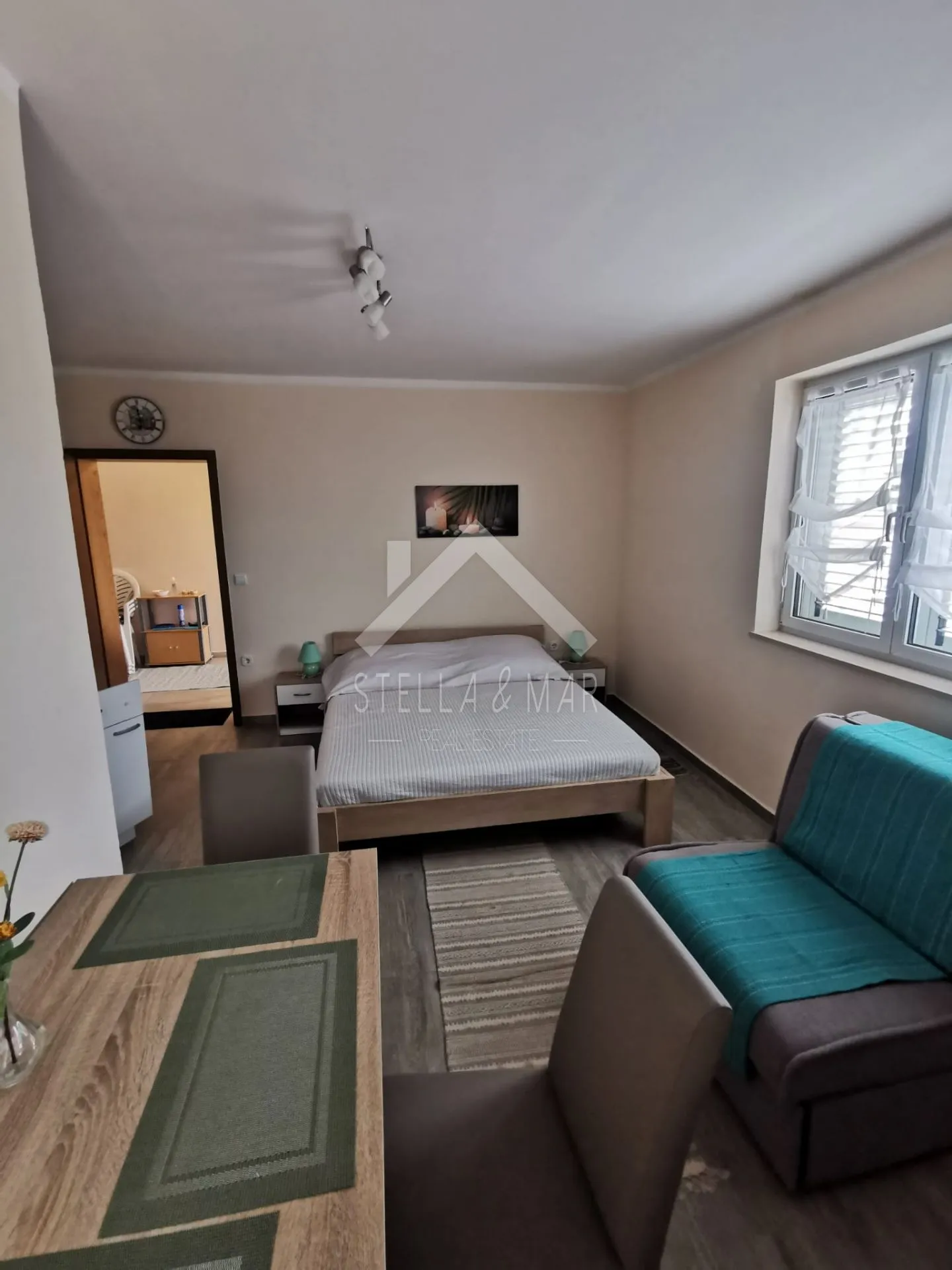 kuća sa 5 apartmana, garaža, podrum - vir, centar - slika 33