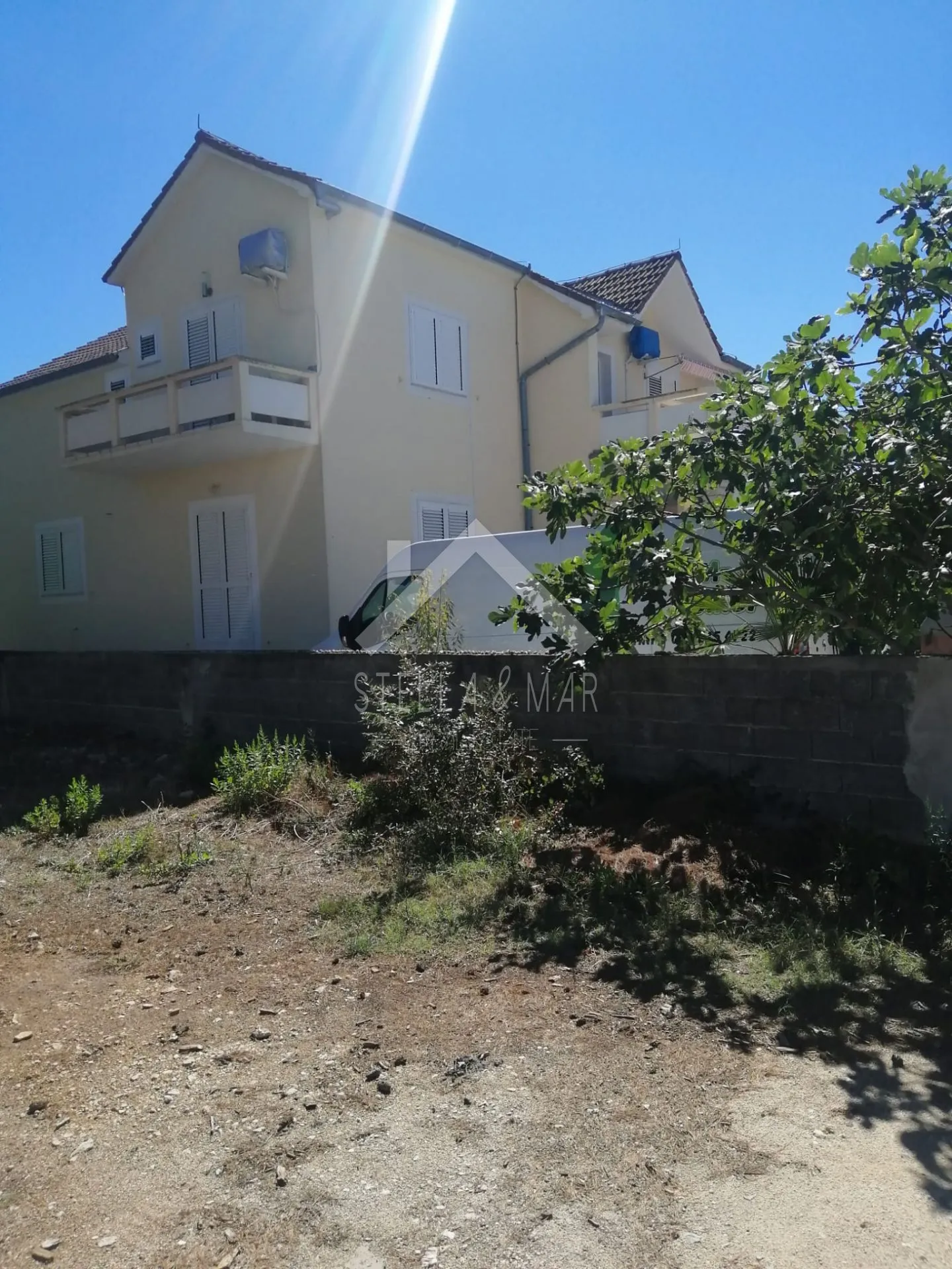 kuća sa 5 apartmana, garaža, podrum - vir, centar - slika 42