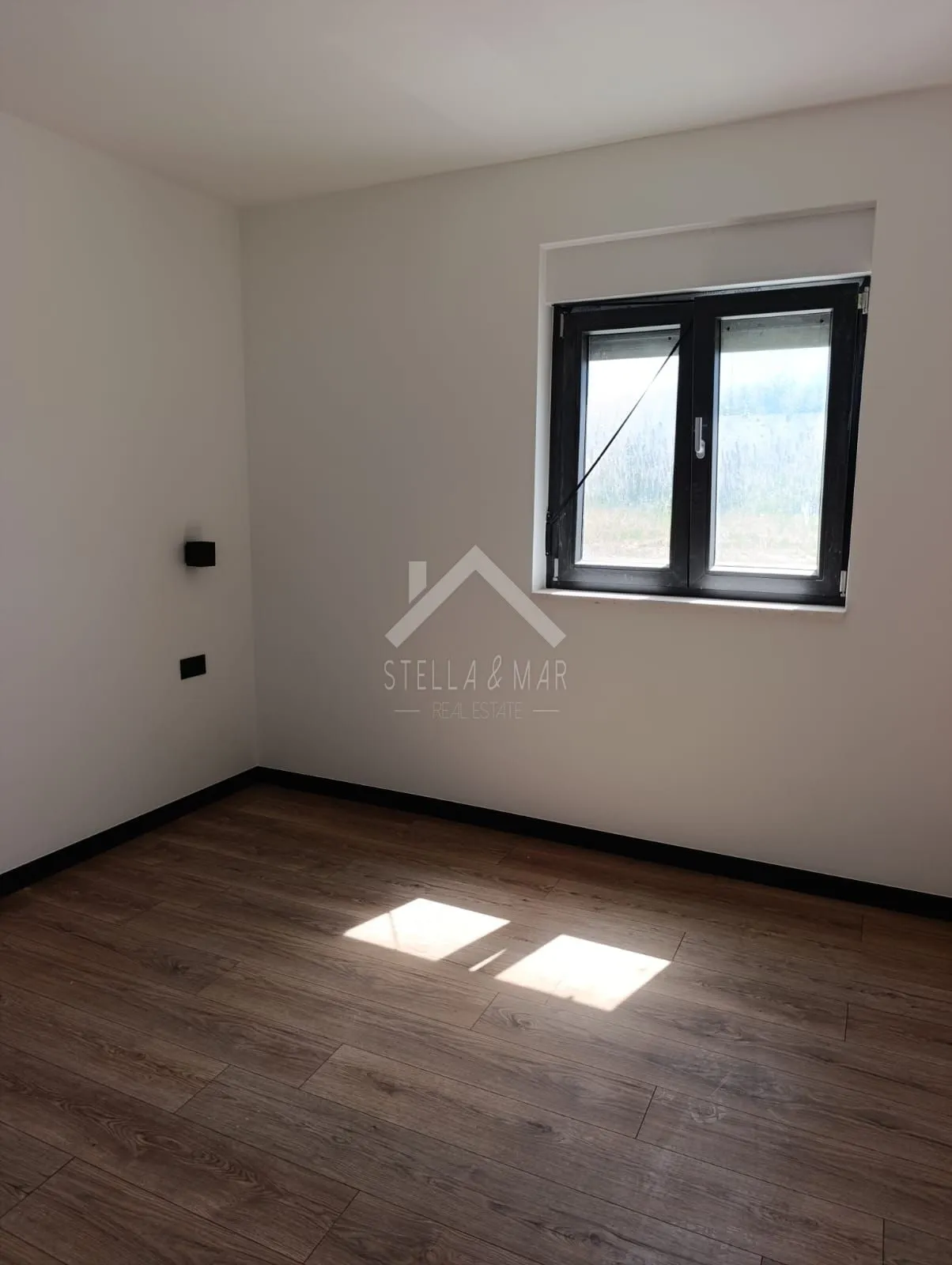 dvosobni apartman sa vrtom u novogradnji, privlaka - slika 11