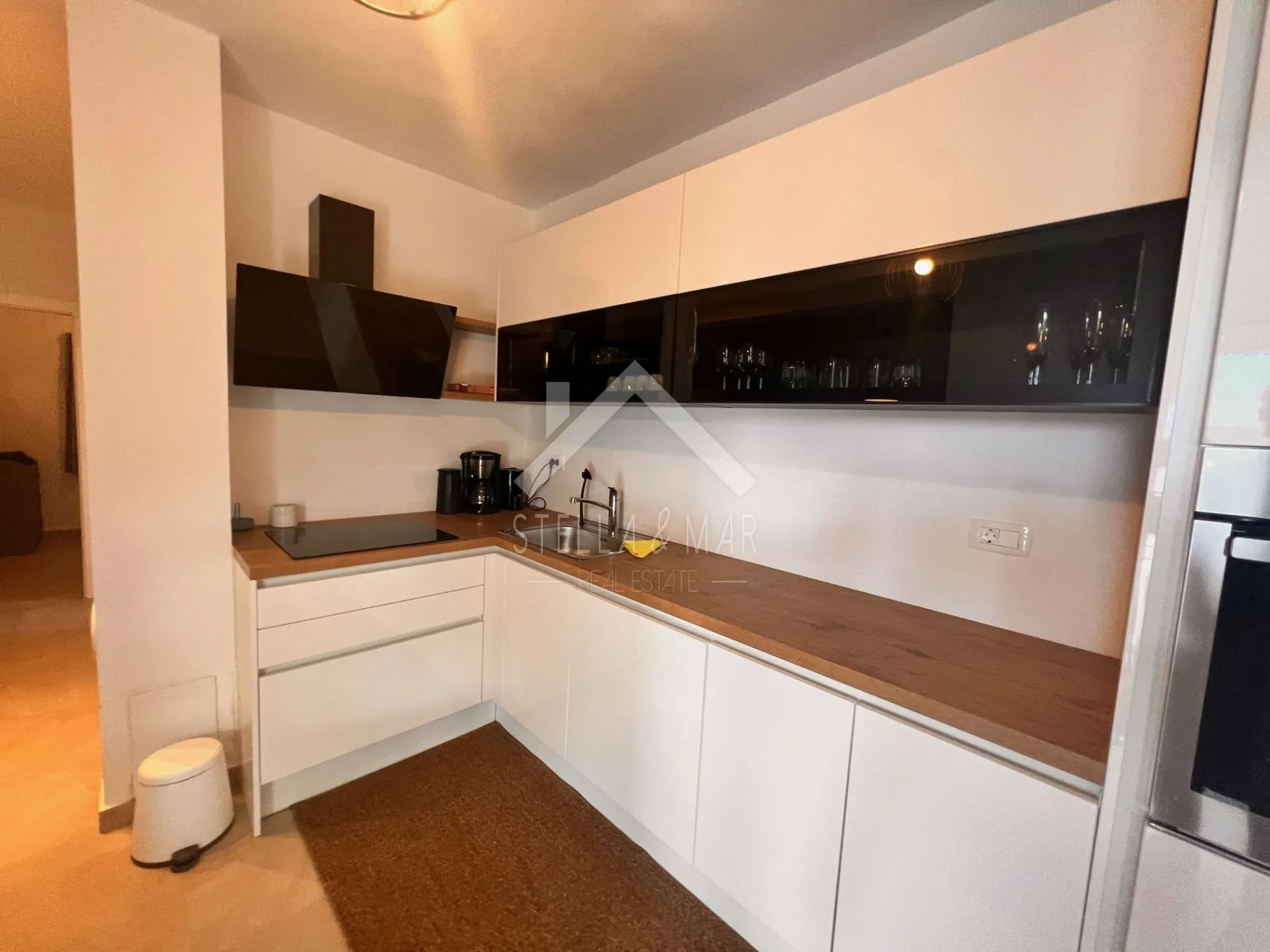 kuća sa 3 apartmana 130m do mora - kruševo - slika 4