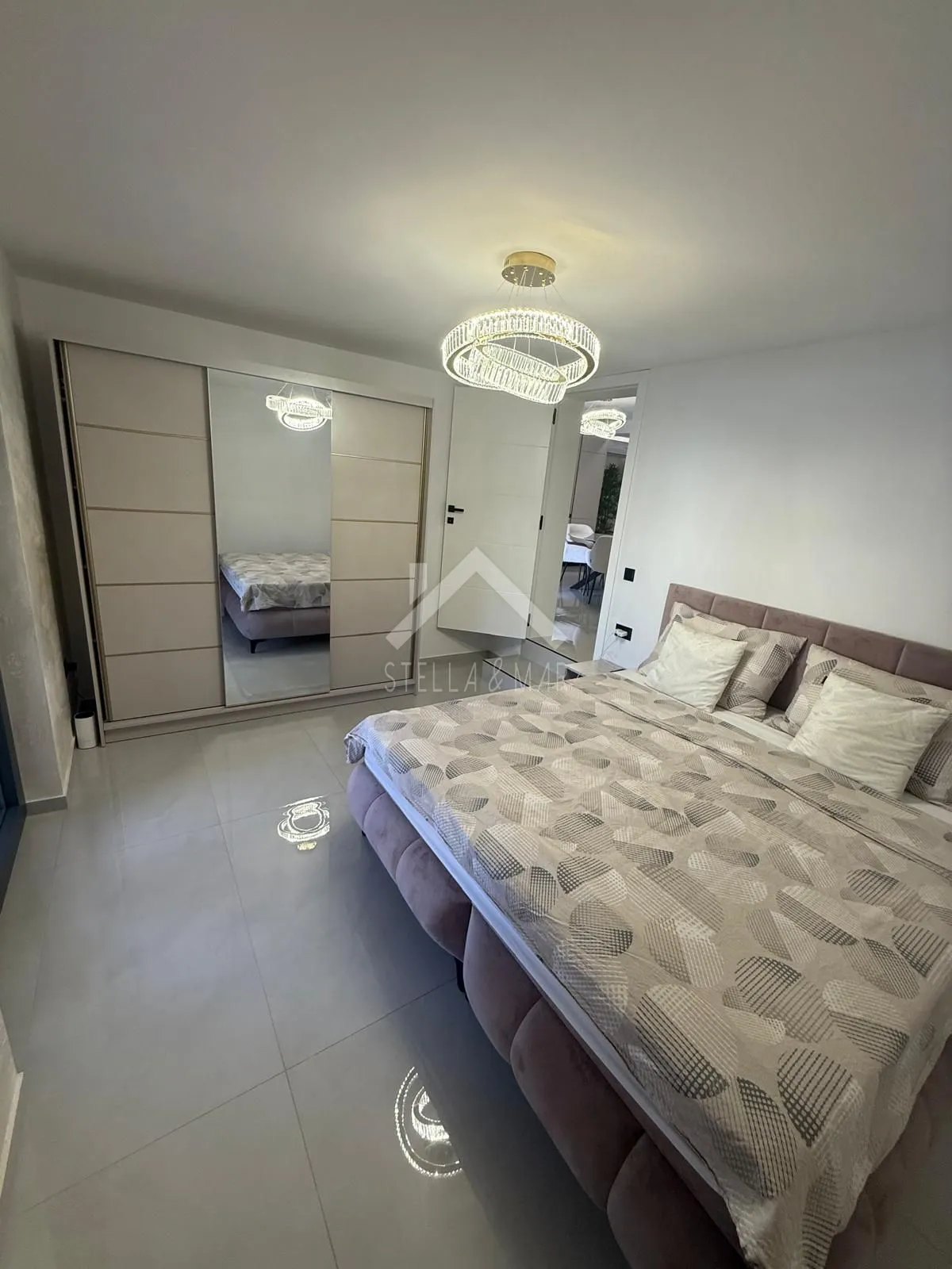 moderni dvosobni apartman sa bazenom - vir - slika 13