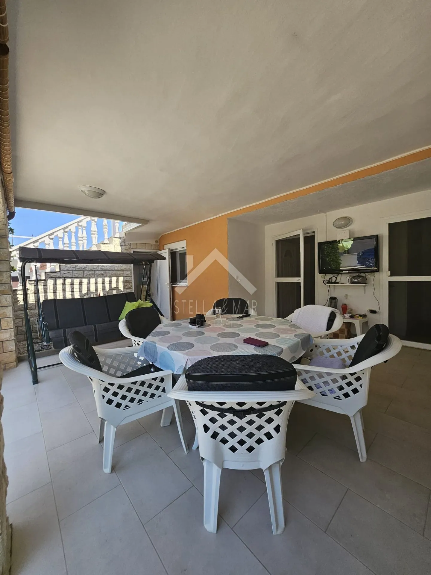 kuća sa 4 apartmana - vir - slika 26