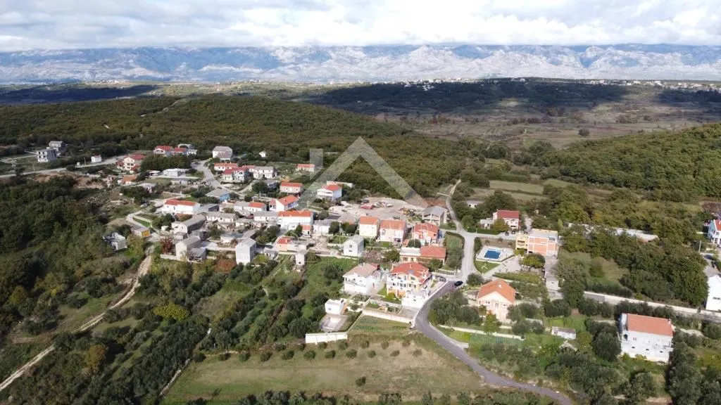 građevinsko zemljište - radovin - slika 4