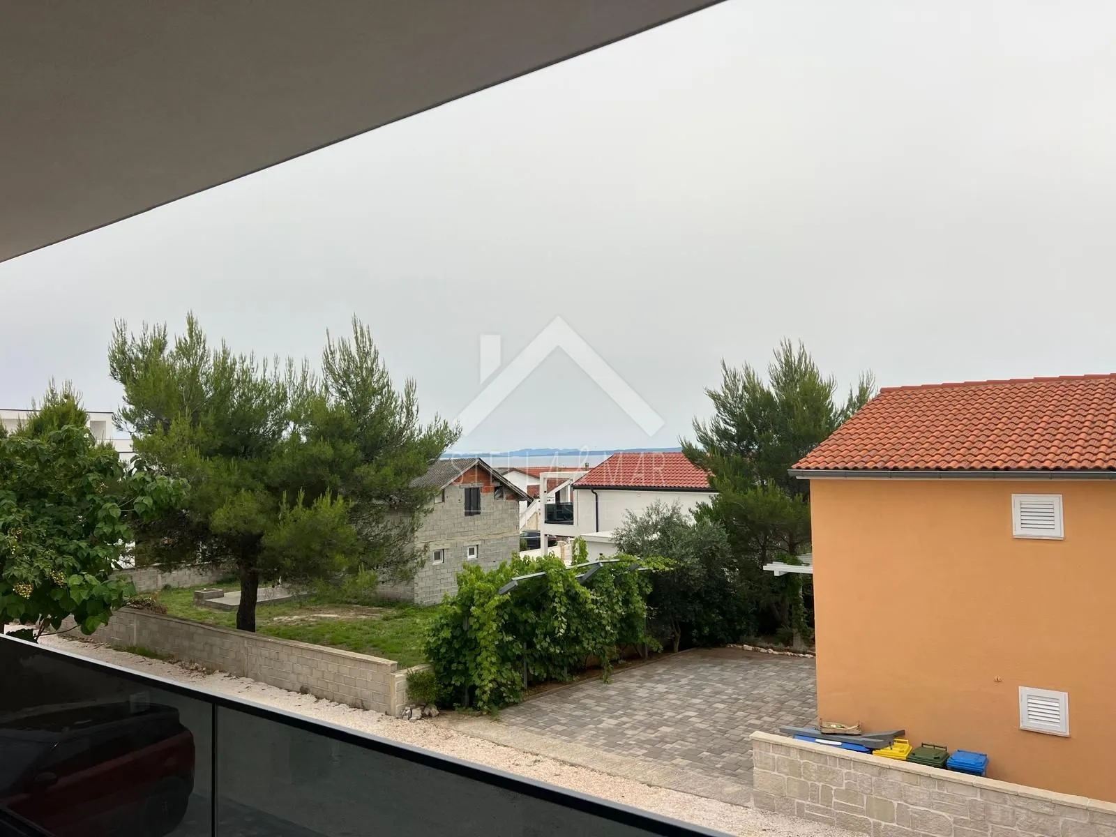 trosoban apartman sa predivnim pogledom na more - vir - slika 20