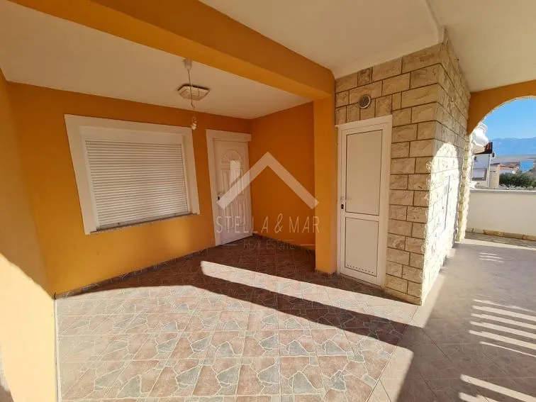 kuća sa 4 apartmana , pogled na more - vir - slika 5