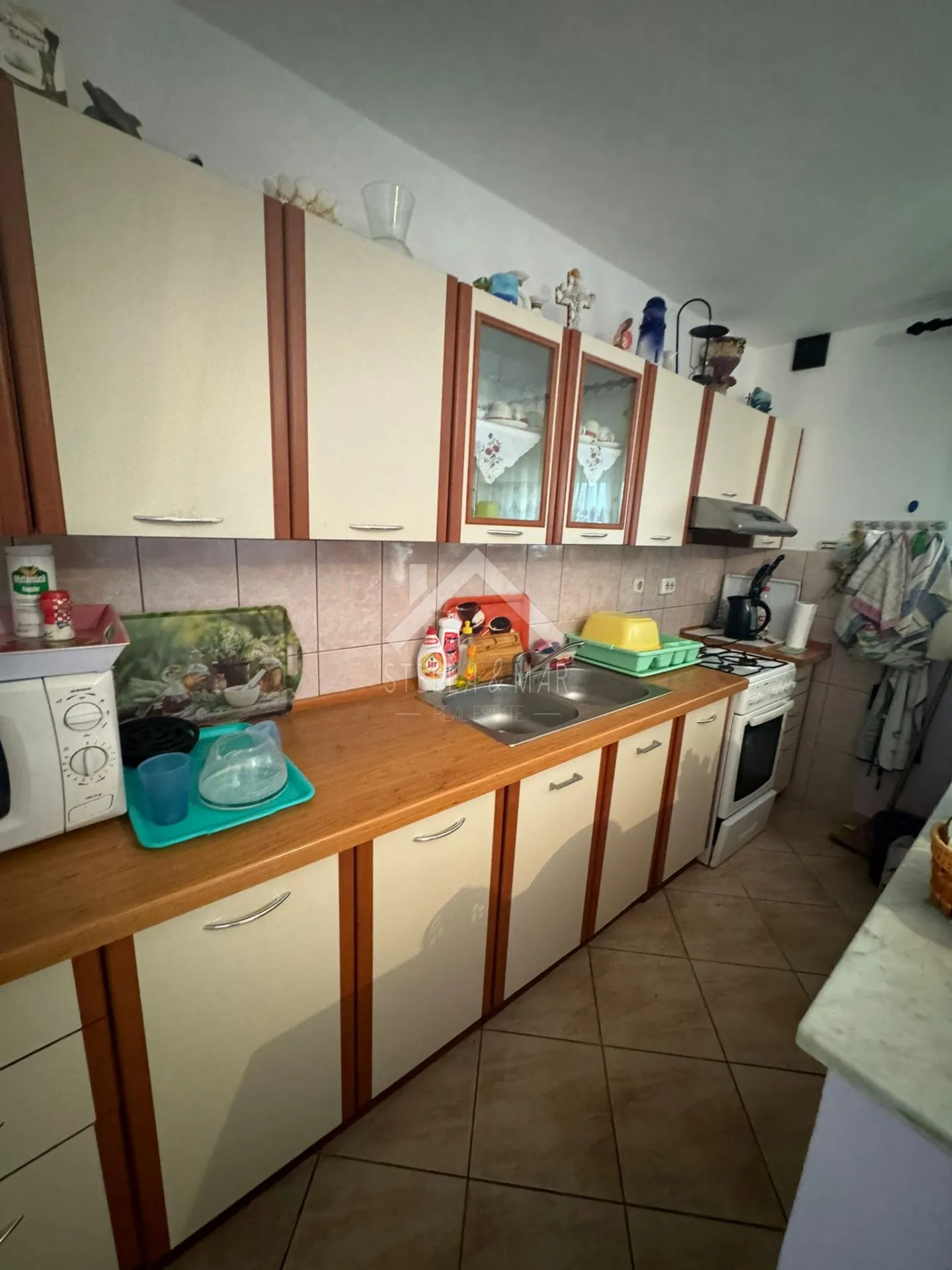 kuća sa dva stana + studio, miran predio -vir - slika 13