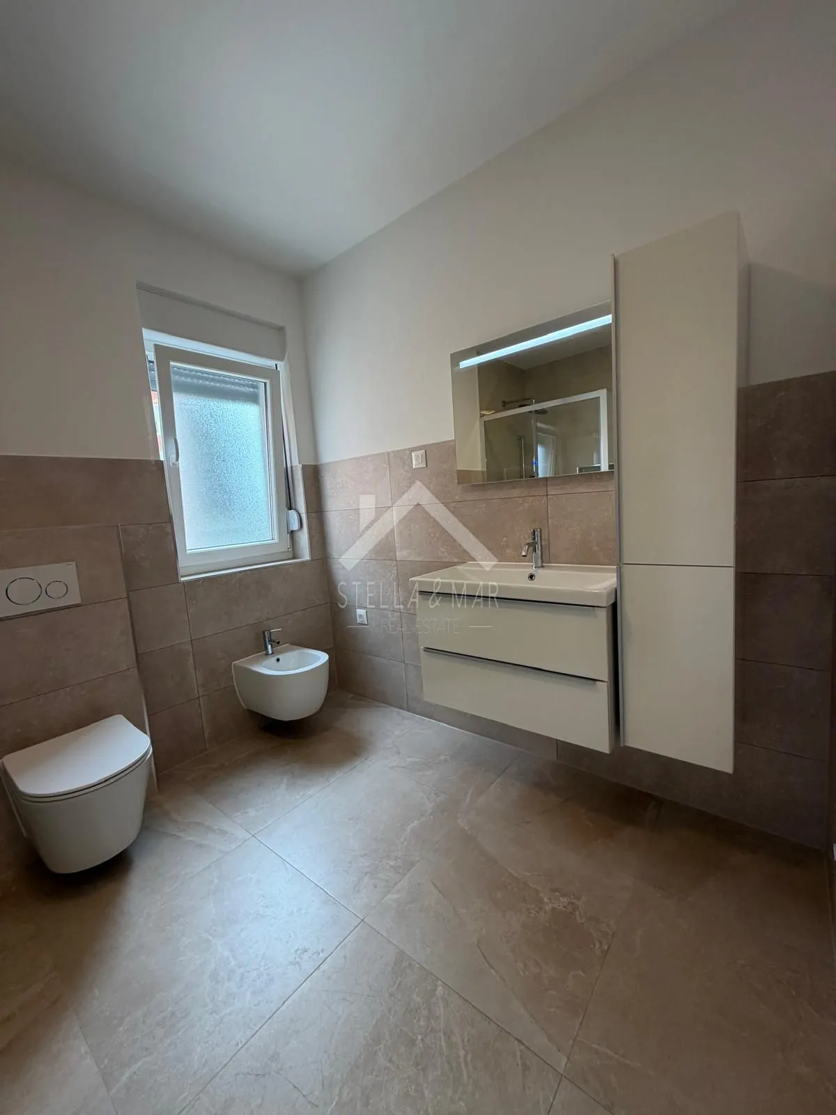 dvosobni apartman u centru vira, novogradnja - vir - slika 14