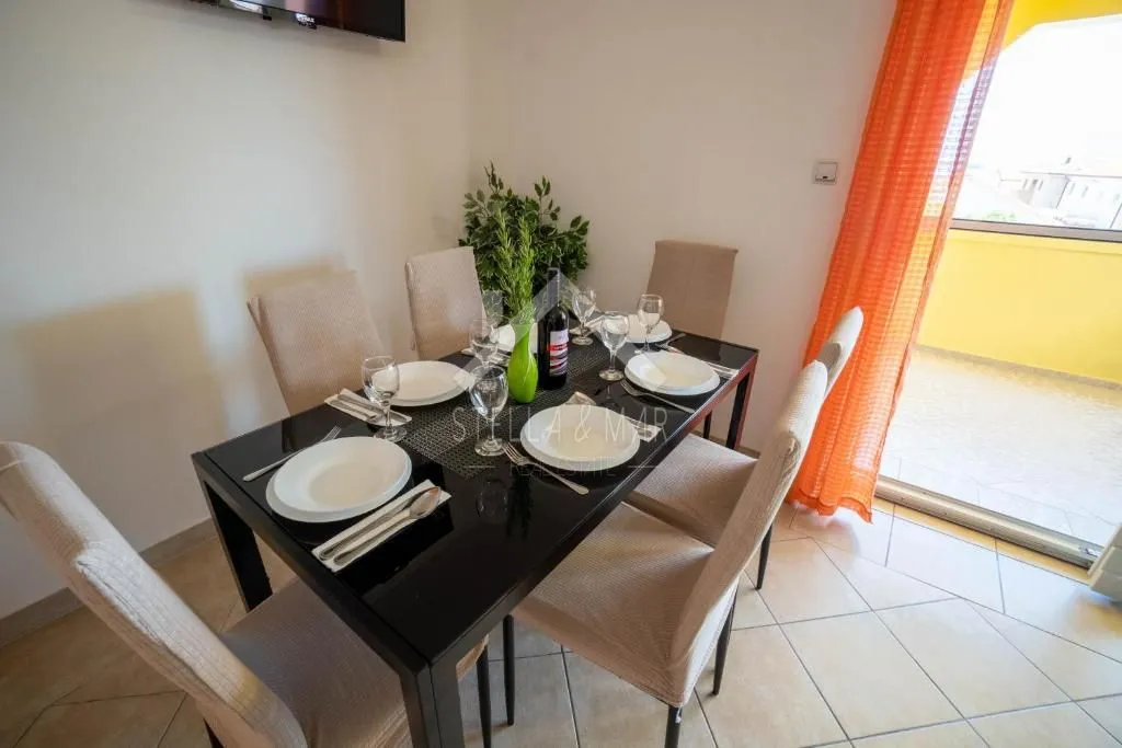 samostojeća kuća sa 5 apartmana - vir - slika 25