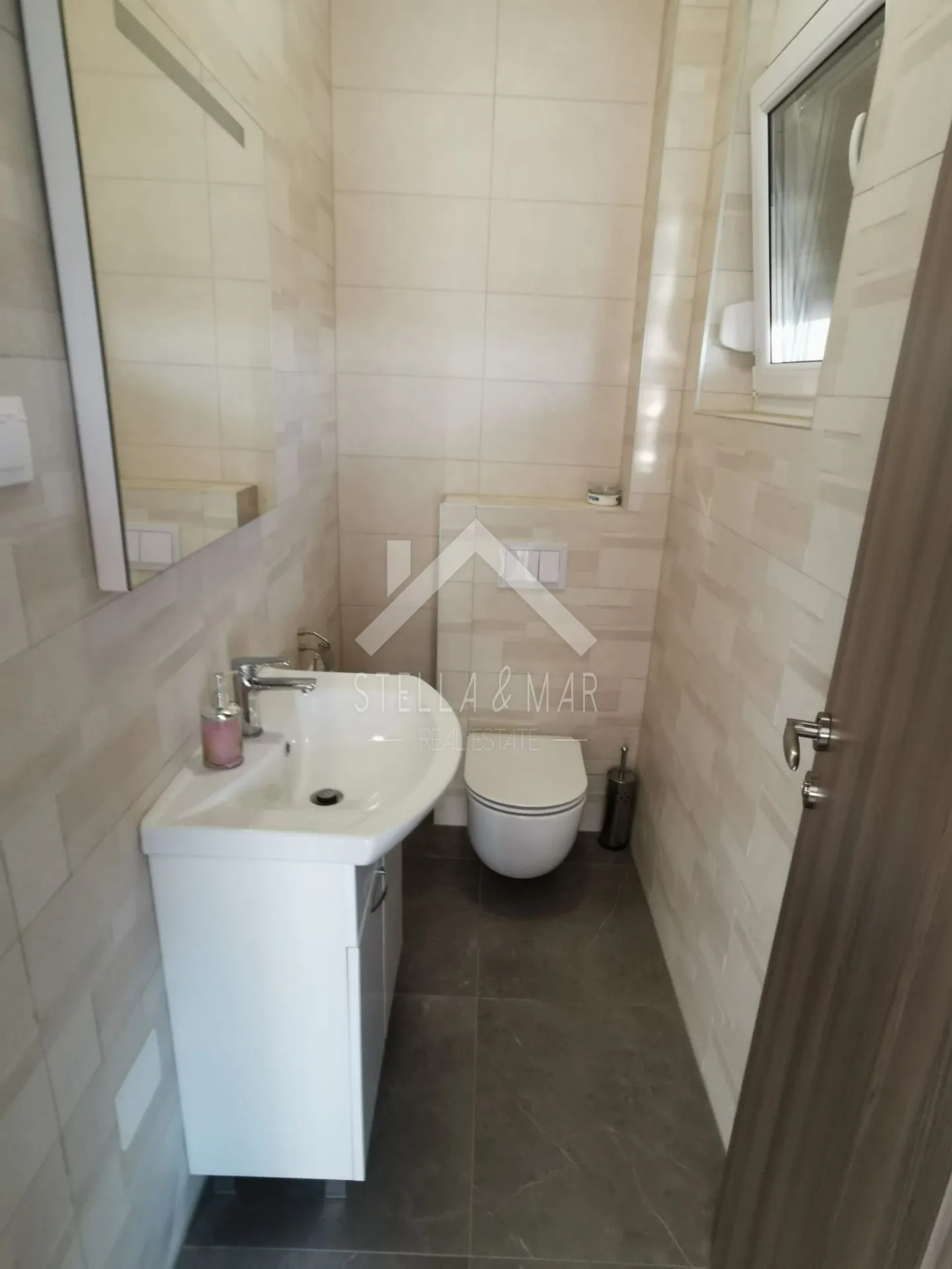 penthouse sa pogledom na more centar- vir - slika 26