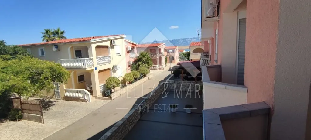 stambeno poslovni objekt sa 7 apartmana - vir - slika 54