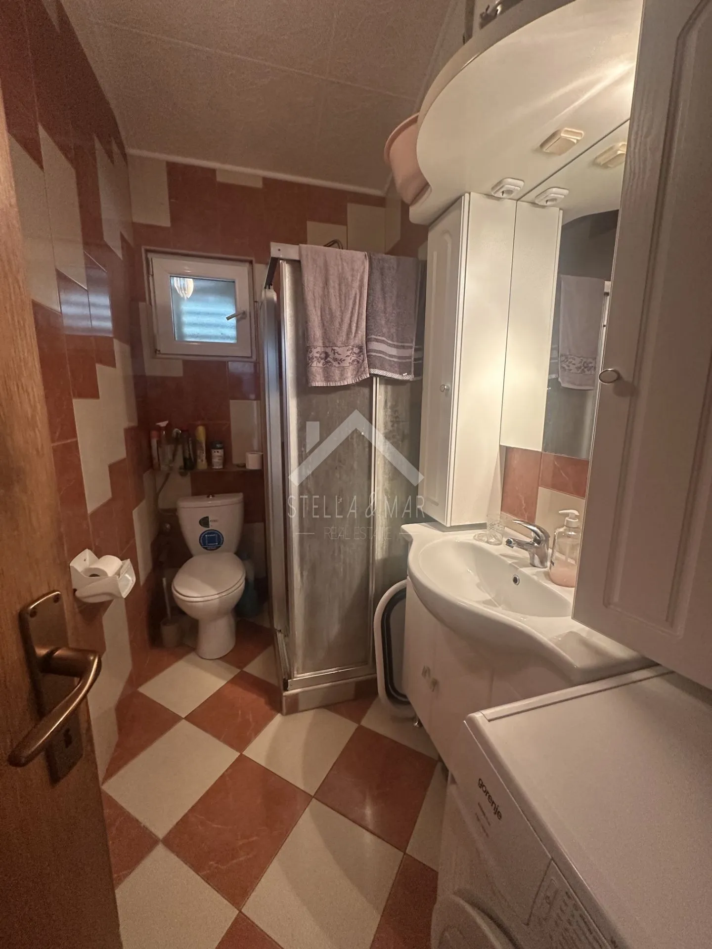 dvojna kuća sa dva stana i garažom - vir - slika 18