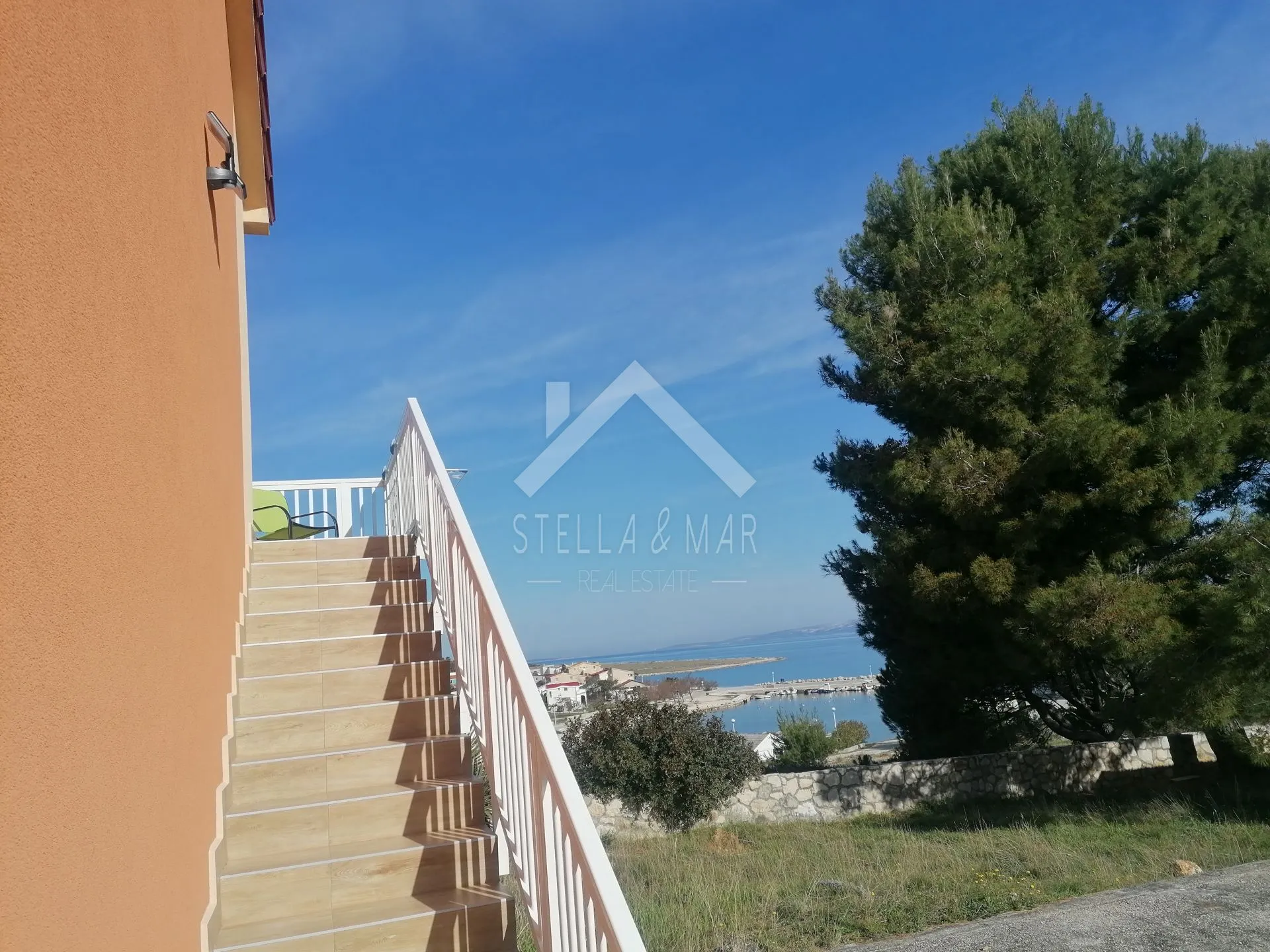 prilika kuća sa 3 apartmana , pogled na more - vir - slika 6