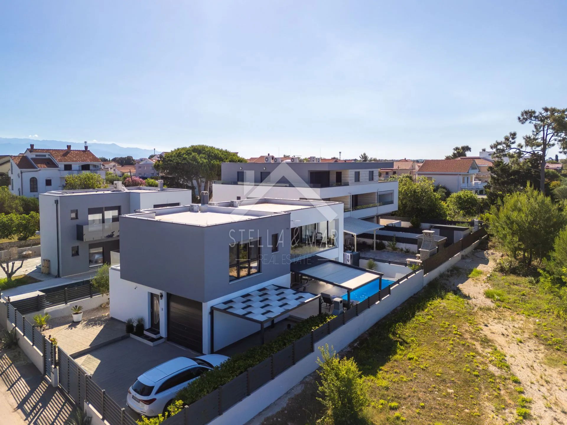 prekrasna villa , prvi red do mora - privlaka - slika 75