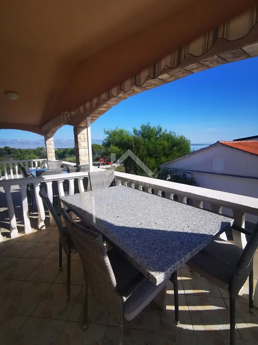 kuća sa 3 apartmana, pogled na more - vir - slika 6