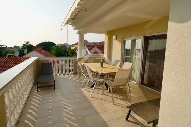 dvosobni apartman sa pogledom na more - kožino - slika 15