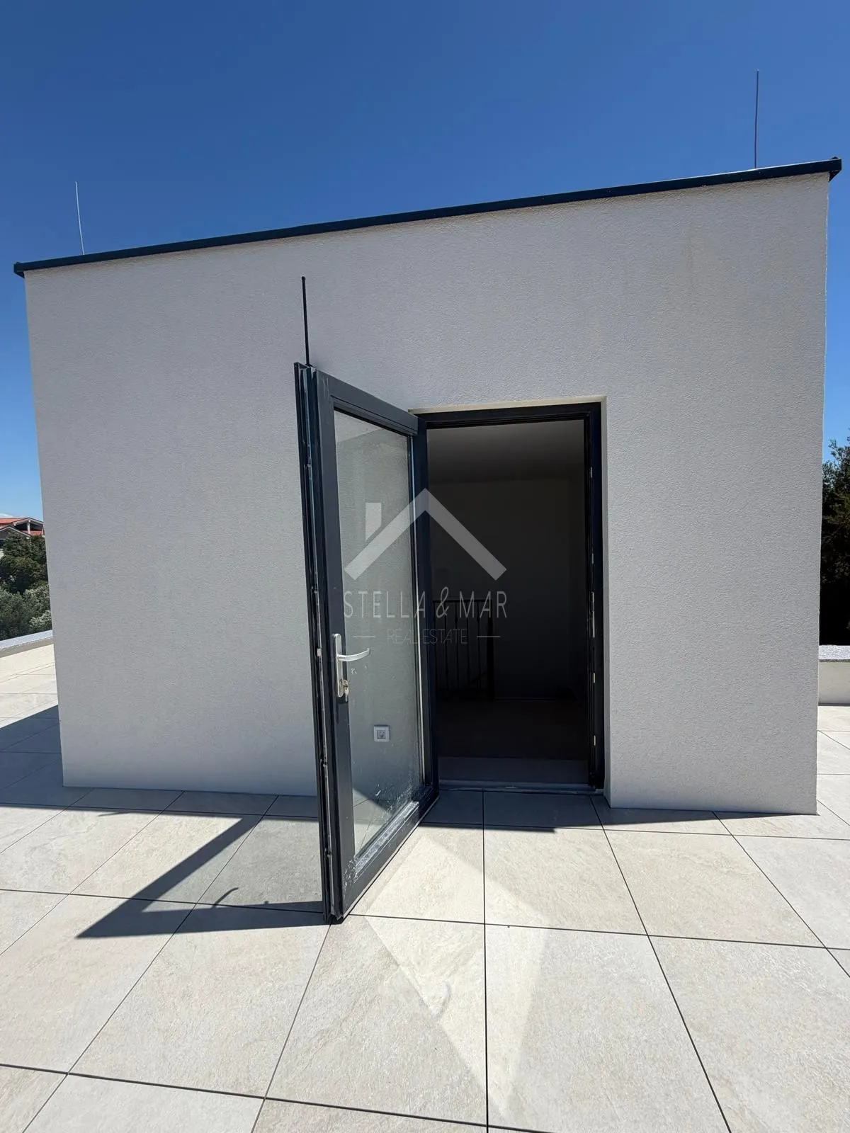 moderna, vrlo komforna vila sa bazenom 150m do mora - vir - slika 44