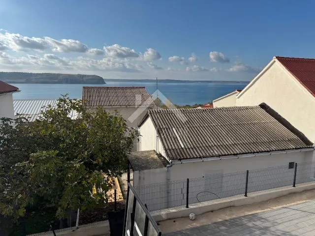 prekrasna kuća sa bazenom - rtina - slika 22