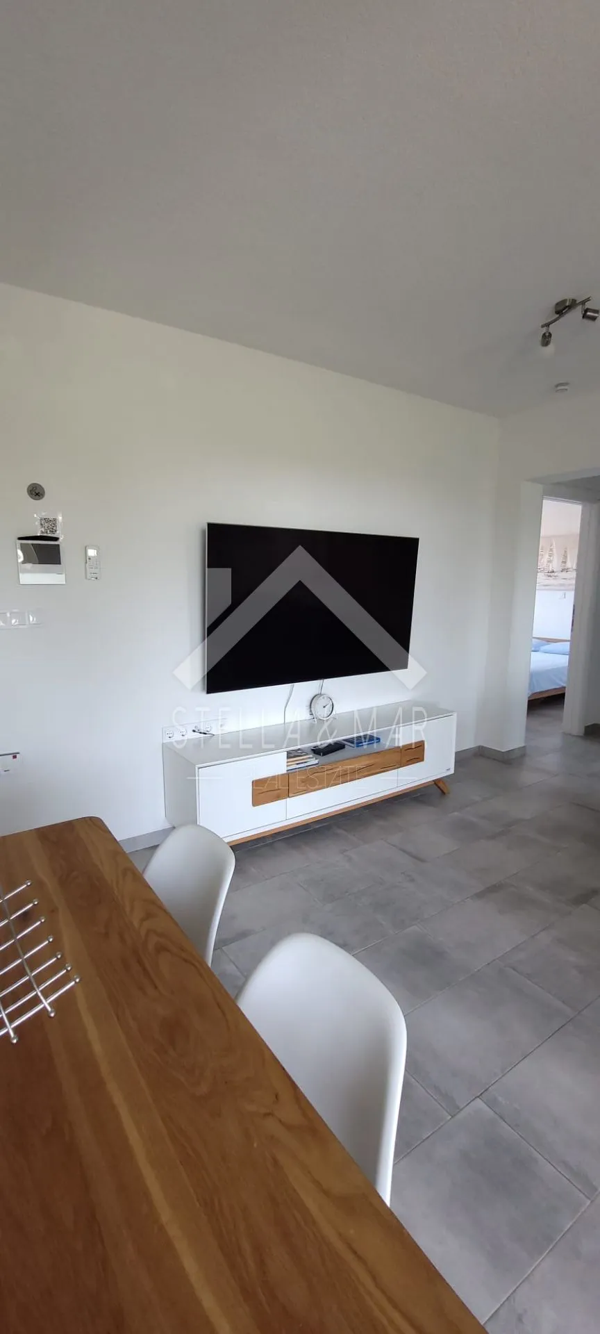 kuća sa 5 apartmana sa pogledom na more - vir - slika 13