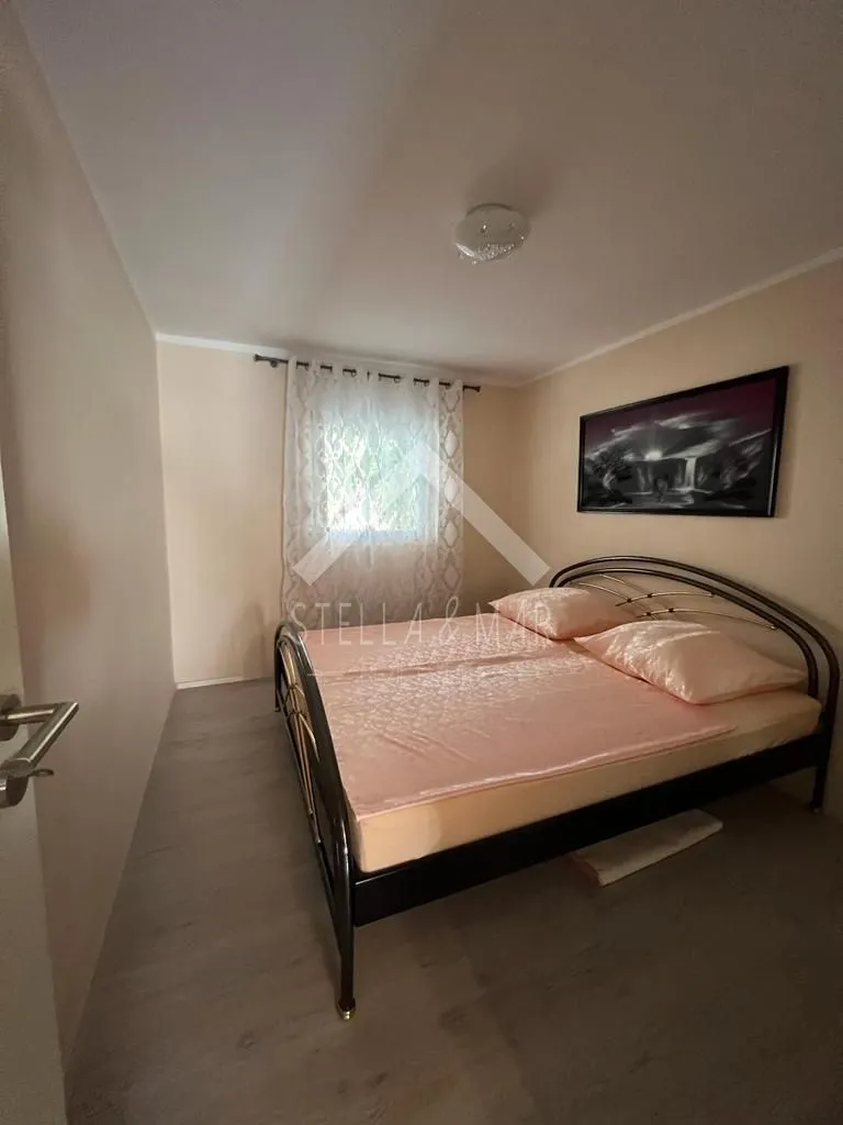 kuća sa dva apartmana - vir - slika 12
