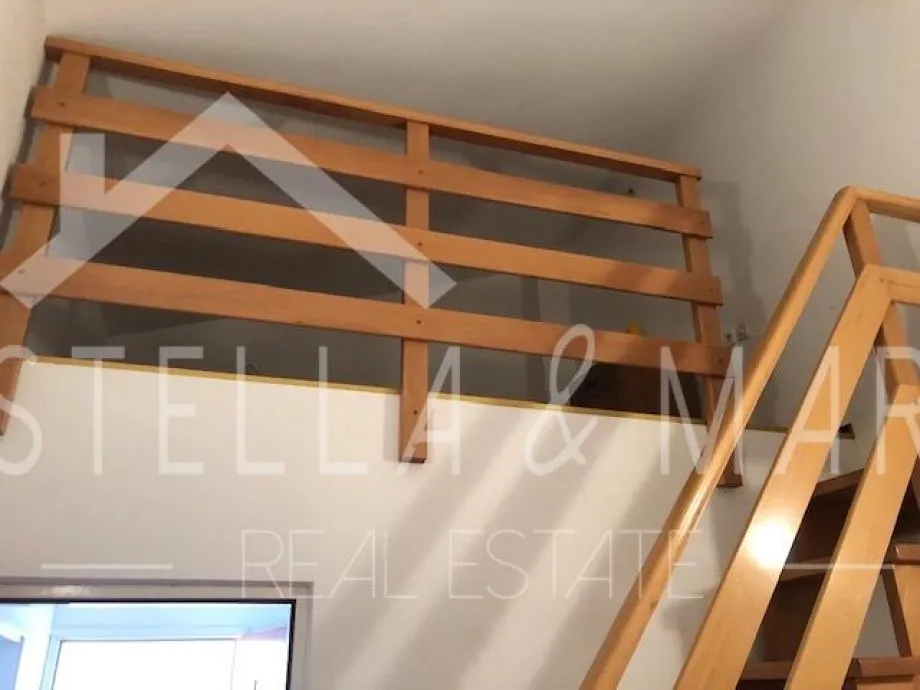 ljubač ; kuća sa tri apartmana ; pogled na more ! - slika 10