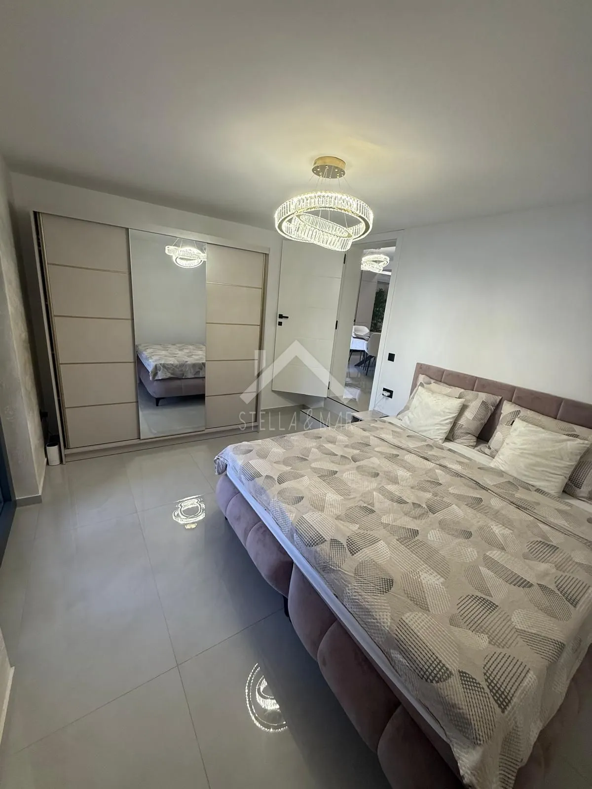 luksuzna villa sa dva apartmana i bazenom, centar - vir - slika 28
