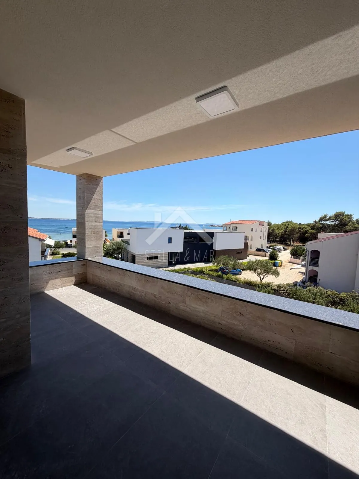 dvosobni apartman, pogled na more - vir - slika 3