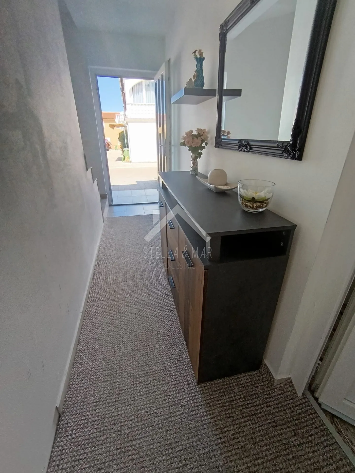 dvosobni apartman - vir - slika 17